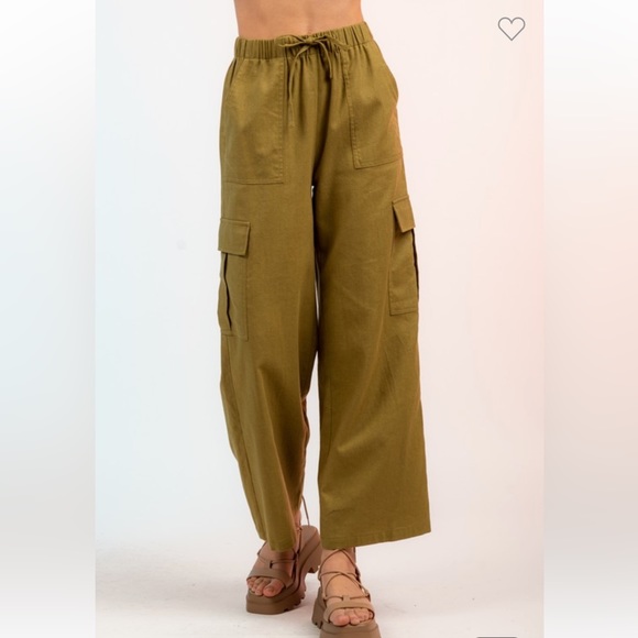High Waisted Woven Draw String Wide Leg Cargo Pants - Picture 6 of 6